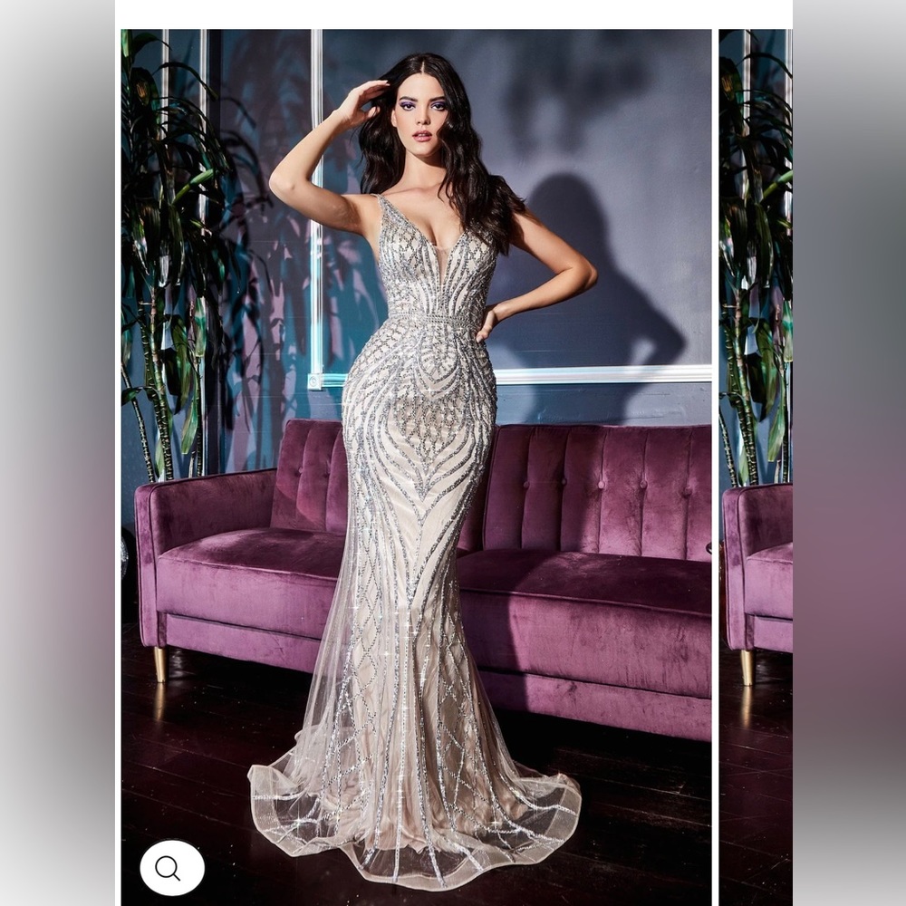 Cinderella couture gown size 6 not altered